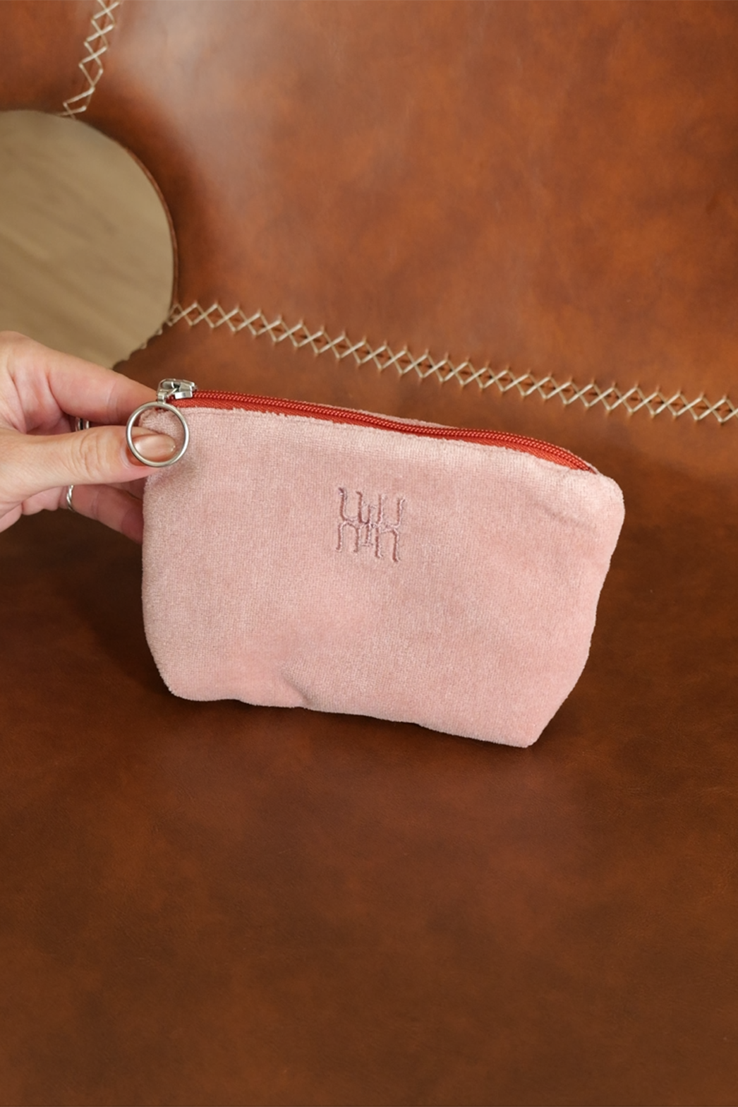 NEW ITEM – un number