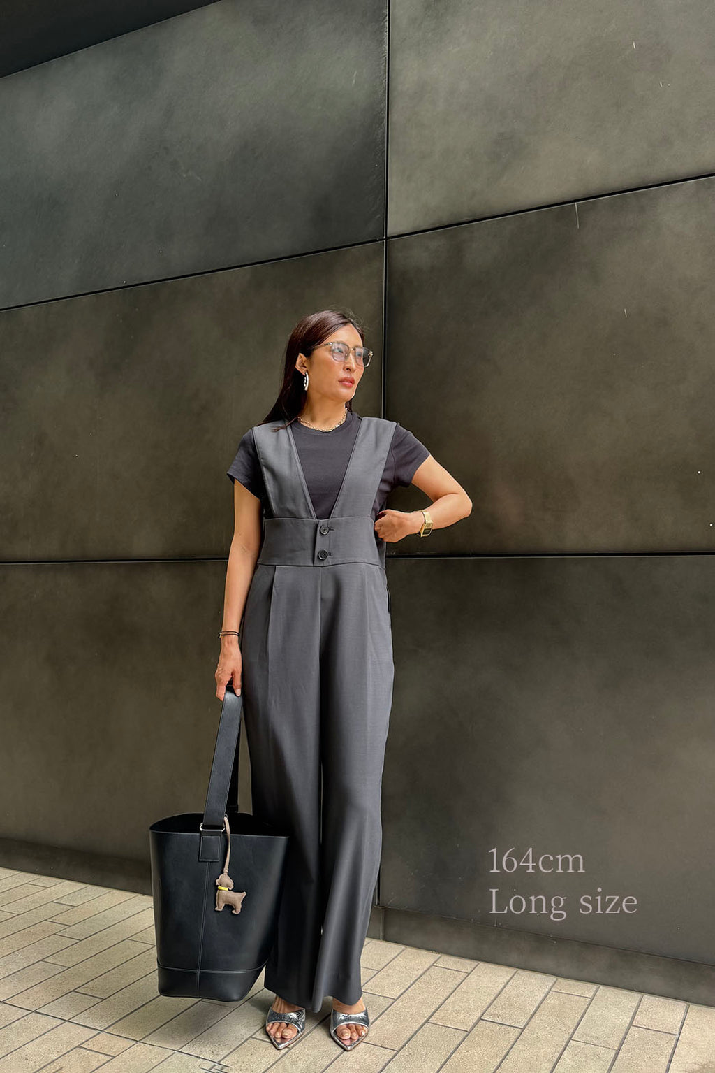 BOTTOMS – un number