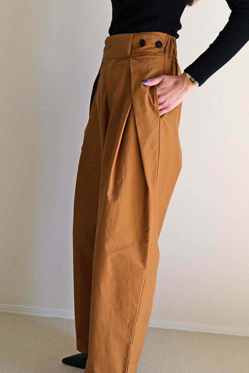 【PAS】インバーテッドタックパンツ