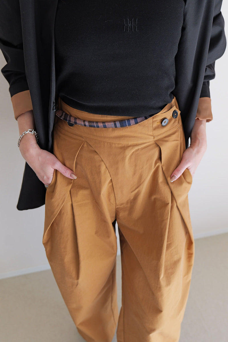 【PAS】インバーテッドタックパンツ