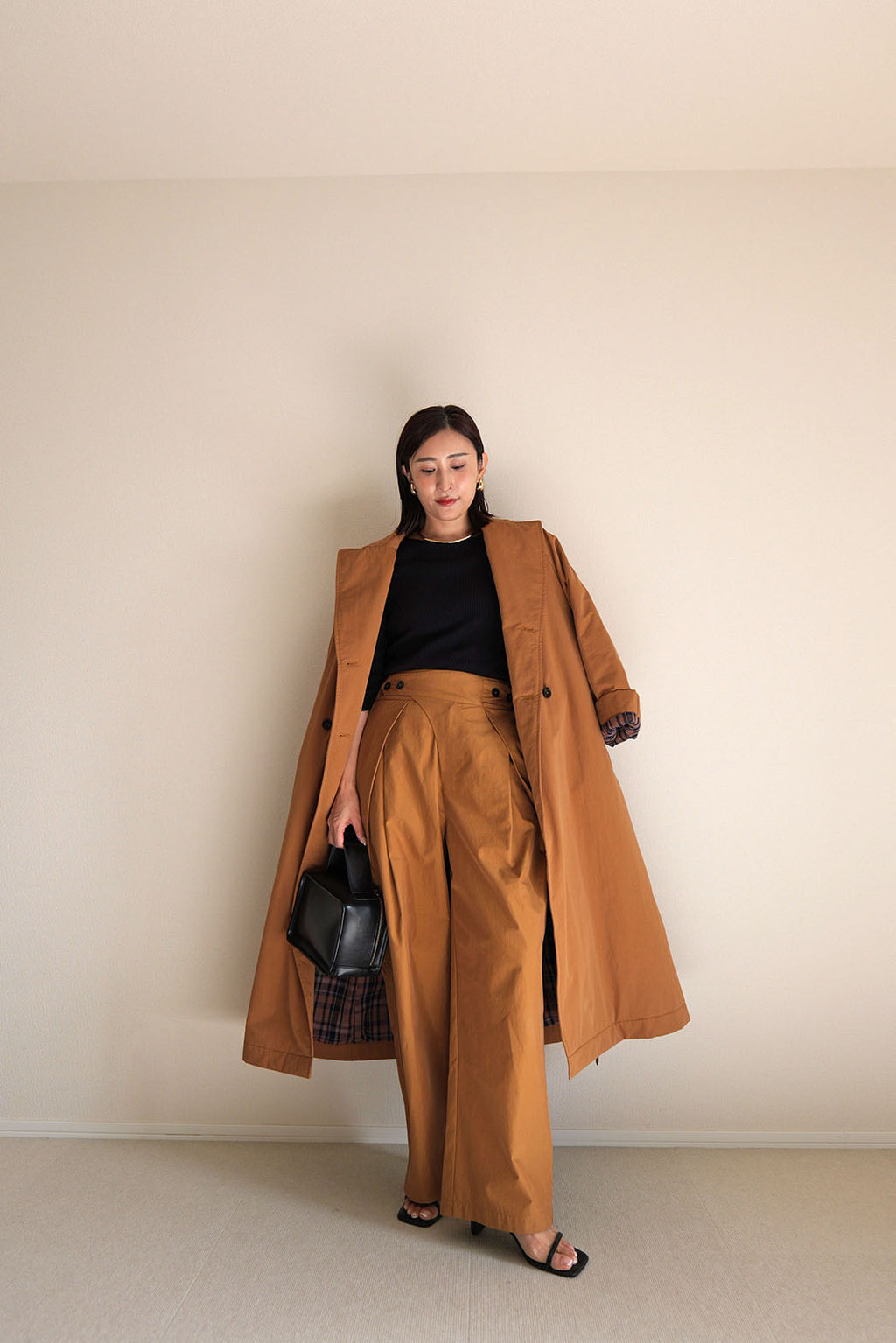 【PAS】インバーテッドタックパンツ