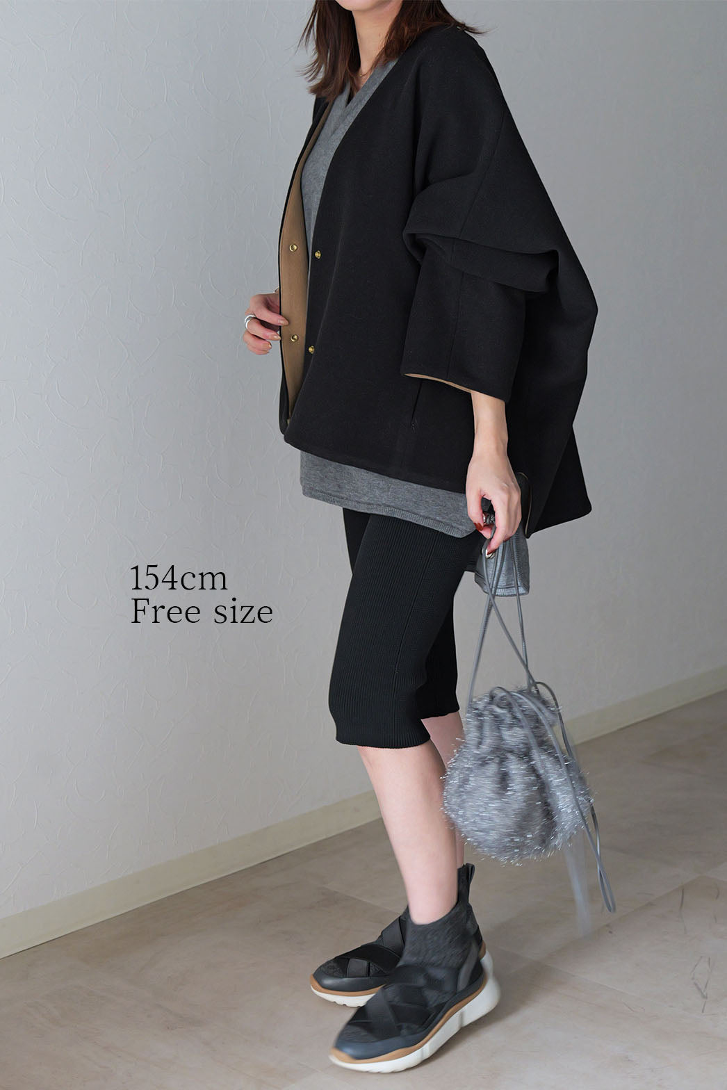 HUG-J】オーバージャケット – un number