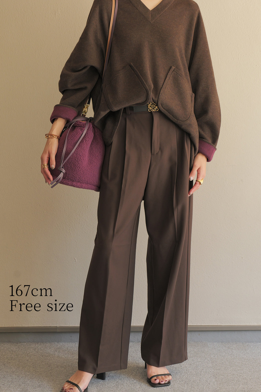 WAG】Vネックリバーシブルニットポケットあり – un number