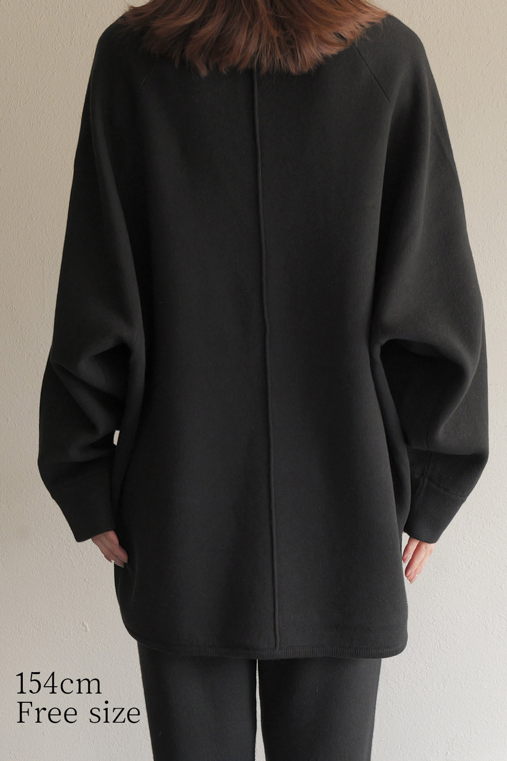 WAG】Vネックリバーシブルニットポケットあり – un number