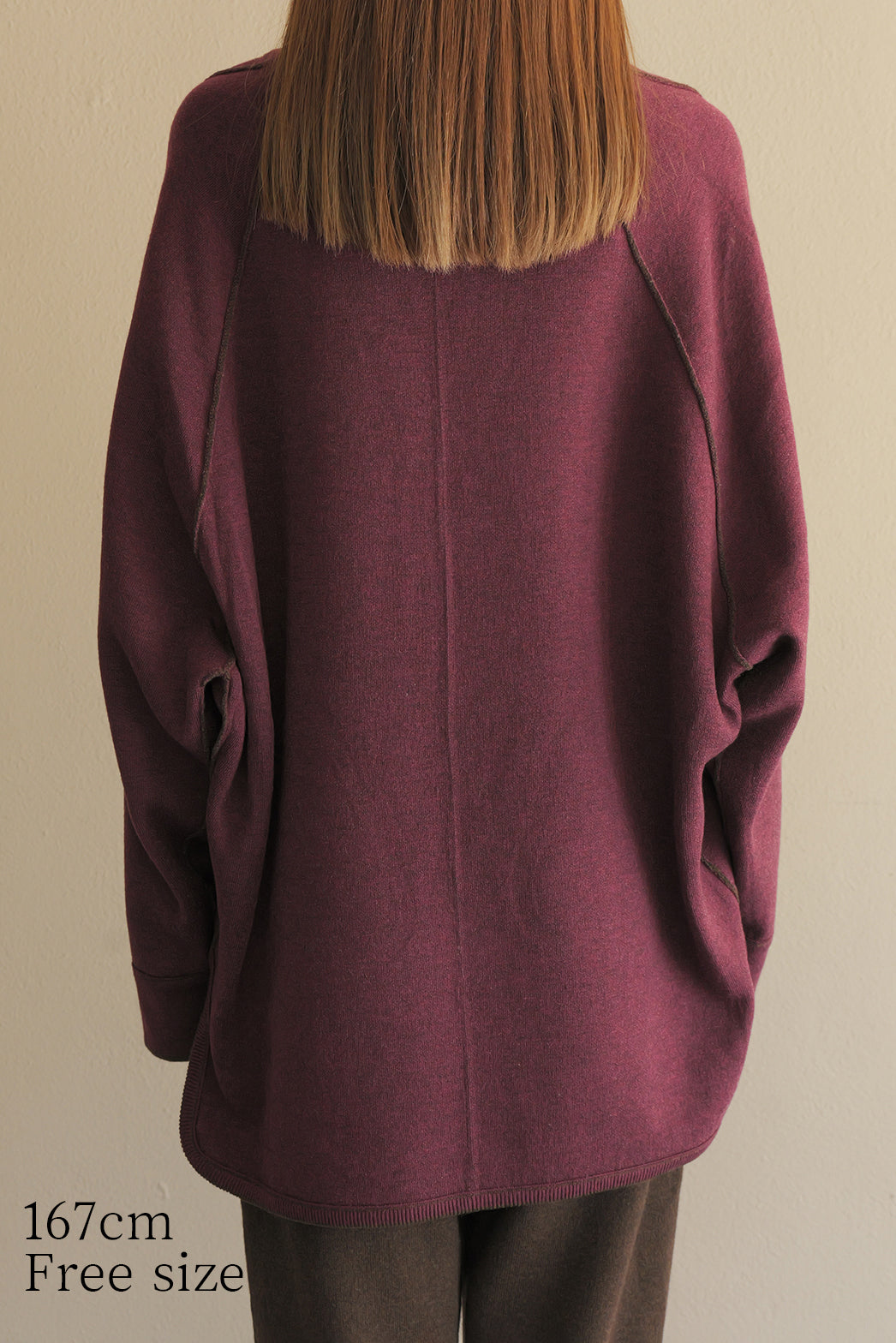 WAG】Vネックリバーシブルニットポケットあり – un number