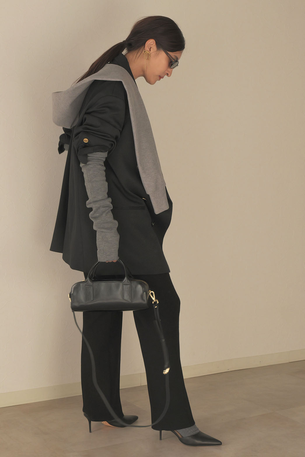 WAG-W】リバーシブルアームウォーマー – un number