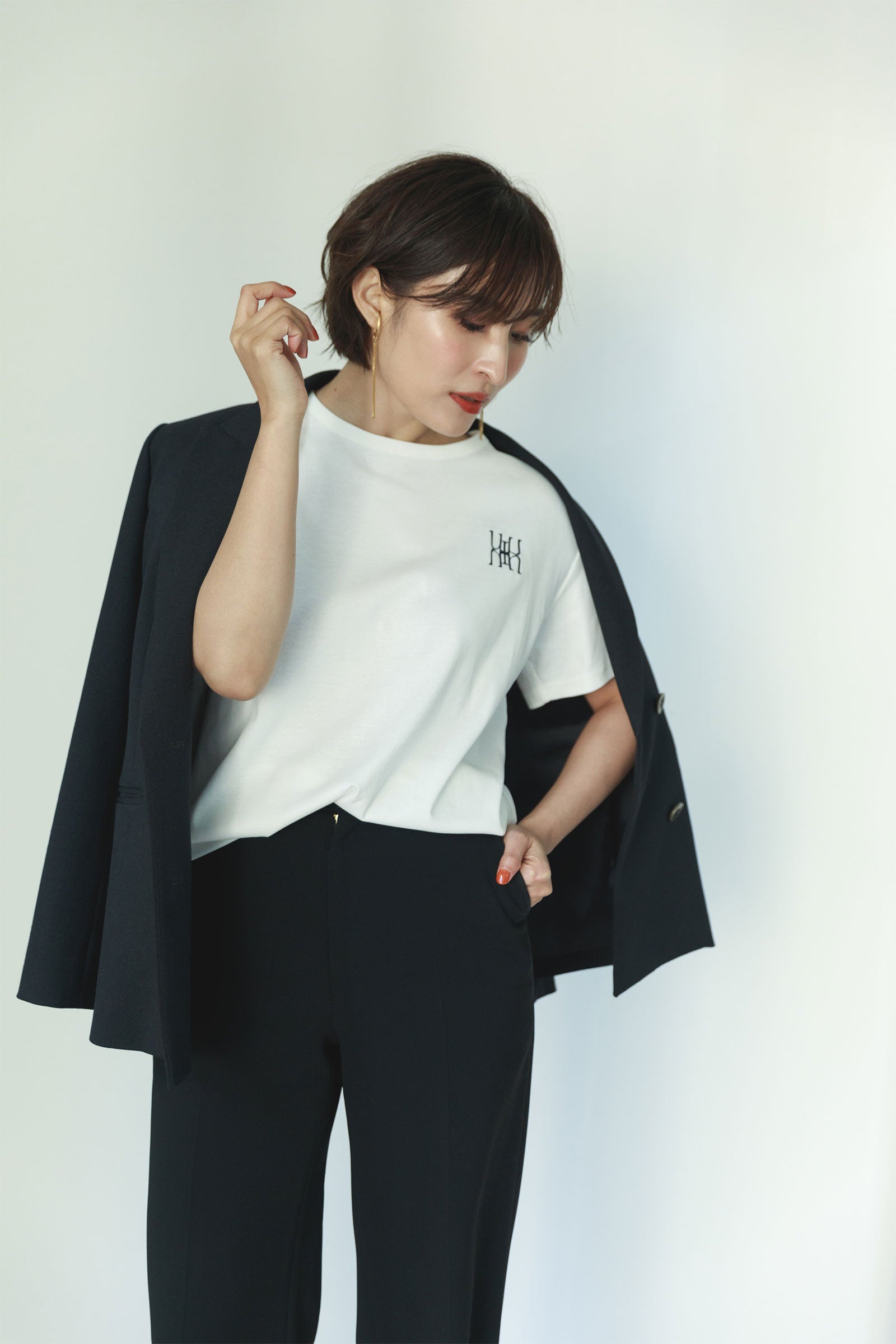 un number「embroidery」刺繍ロゴレディースTシャツ 