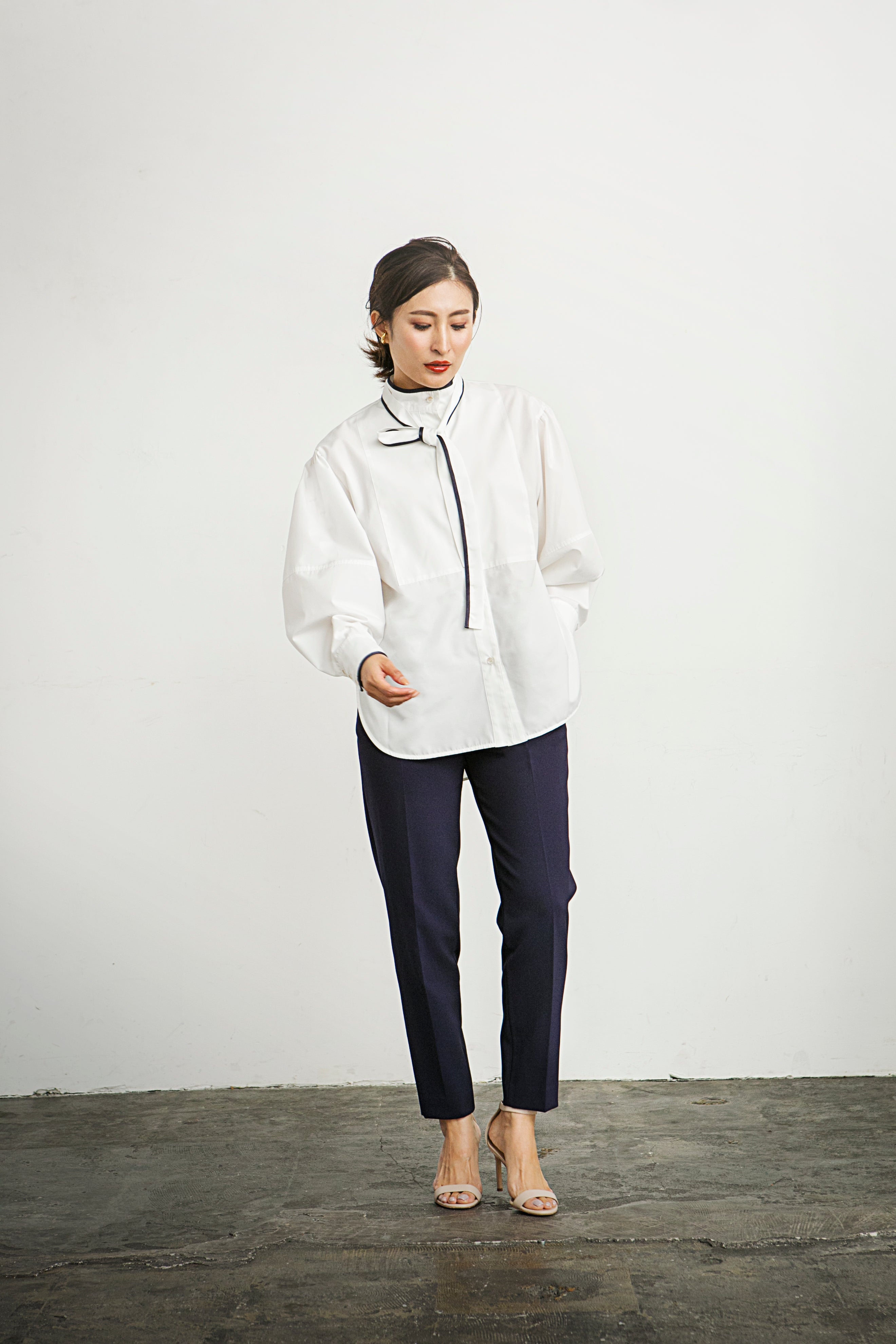 新品タグ付き✨ アンナンバー リボンスリーブ シャツ FREE un0129_0419_3024x.jpg?v=1625715420